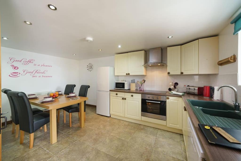 Millers Cottage Llandysul Eksteriør bilde